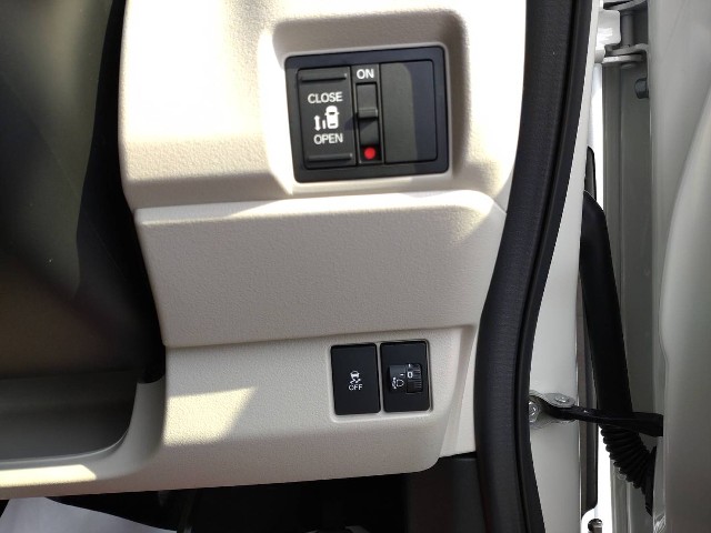 ホンダ N-BOX8枚目
