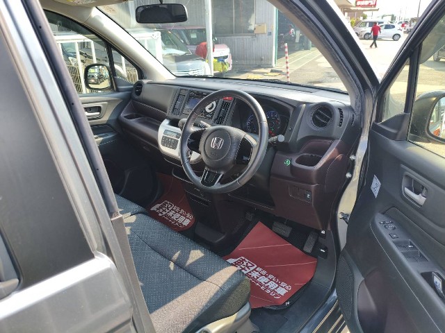ホンダ N-WGNカスタム4枚目