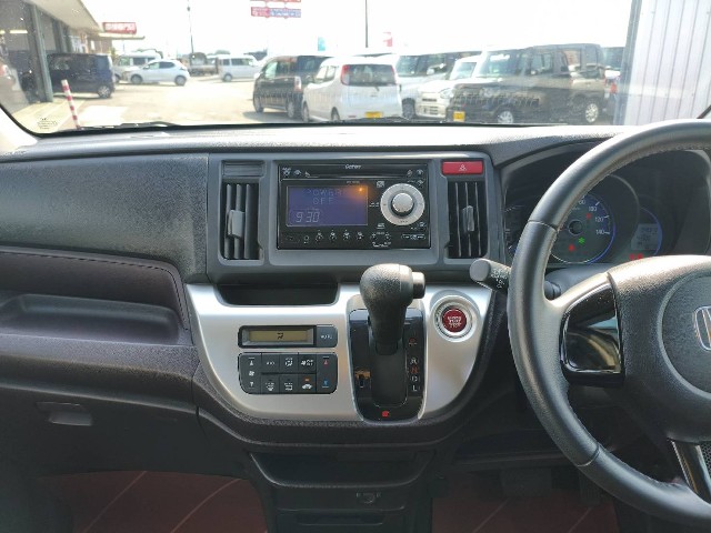 ホンダ N-WGNカスタム7枚目