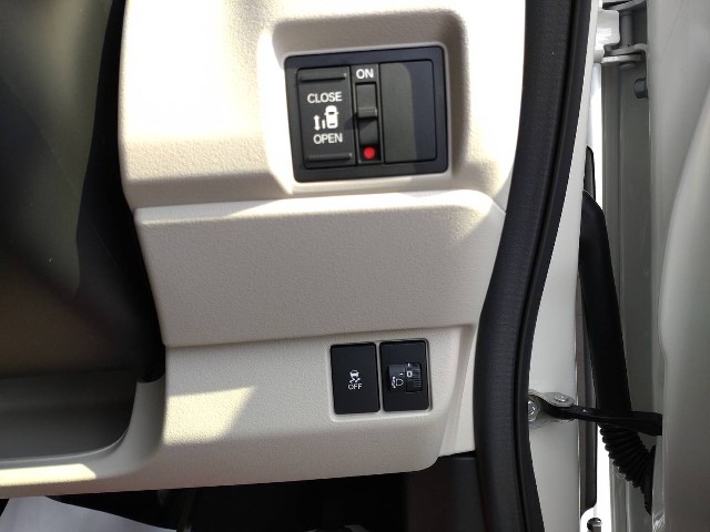 ホンダ N-BOX8枚目
