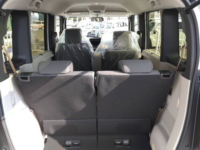 ホンダ N-BOX10枚目