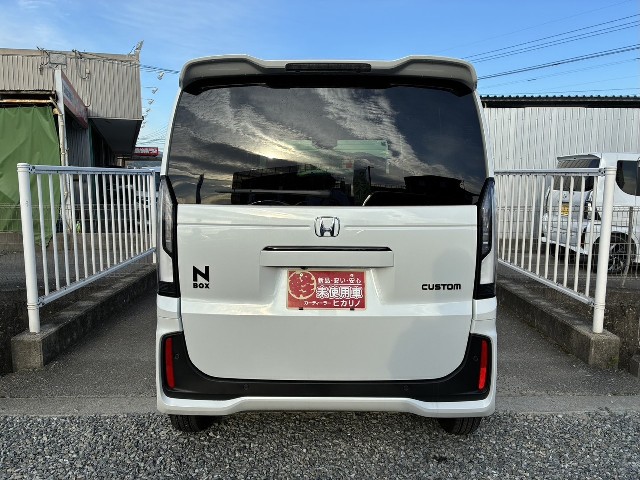 ホンダ N-BOXカスタム10枚目