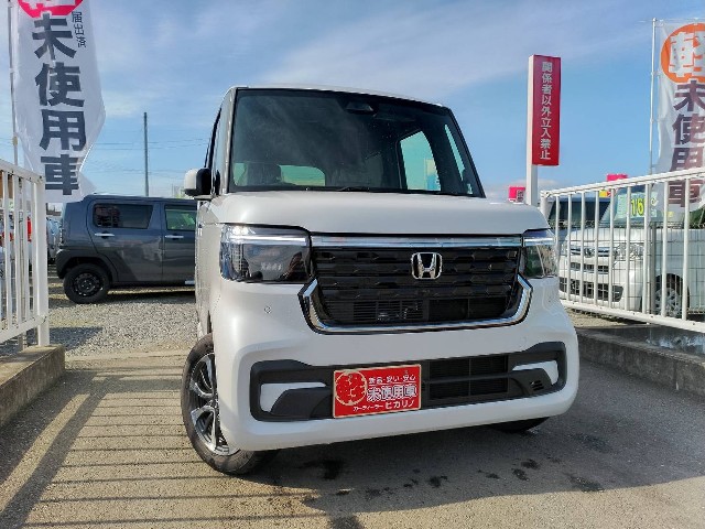 ホンダ N-BOXカスタム4枚目