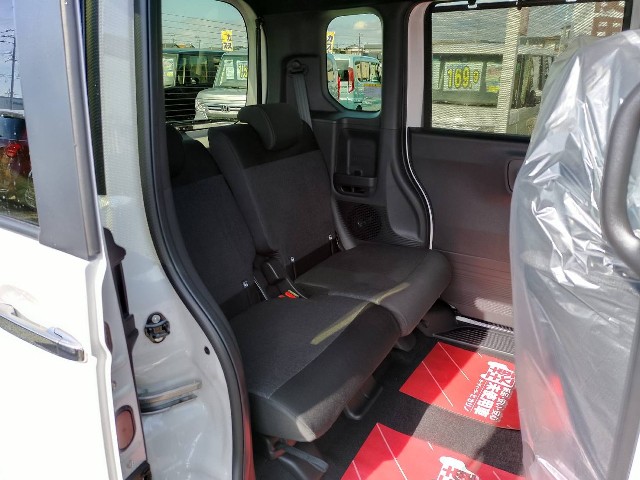 ホンダ N-BOXカスタム6枚目