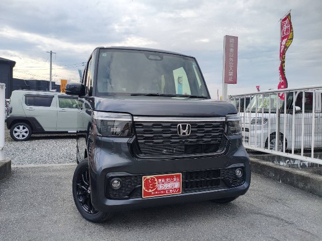 ホンダ N-BOXカスタム4枚目