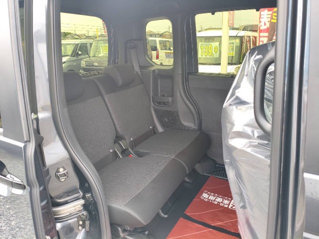 ホンダ N-BOXカスタム6枚目