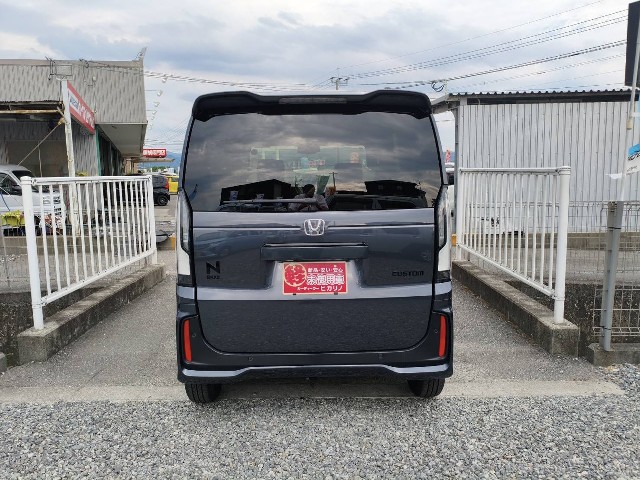 ホンダ N-BOXカスタム10枚目
